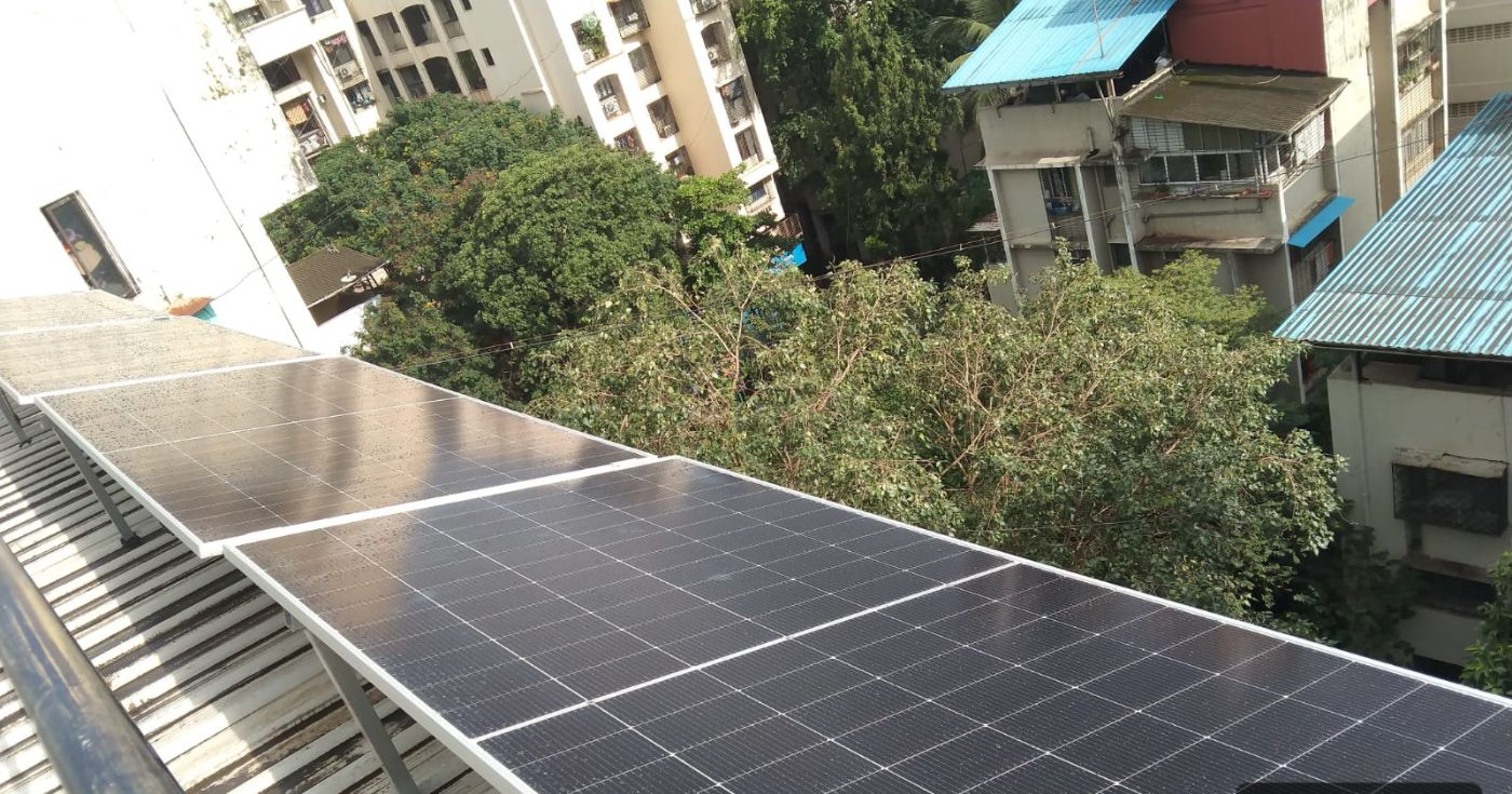 Residential rooftop, Vishnu Nagar, Thane: rooftop solar by Spacefire Corp